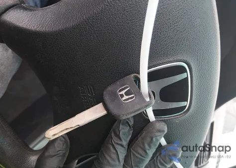 2005 Honda Civic Vp z USA, uszkodzony, nr VIN 1HGES16325L025559